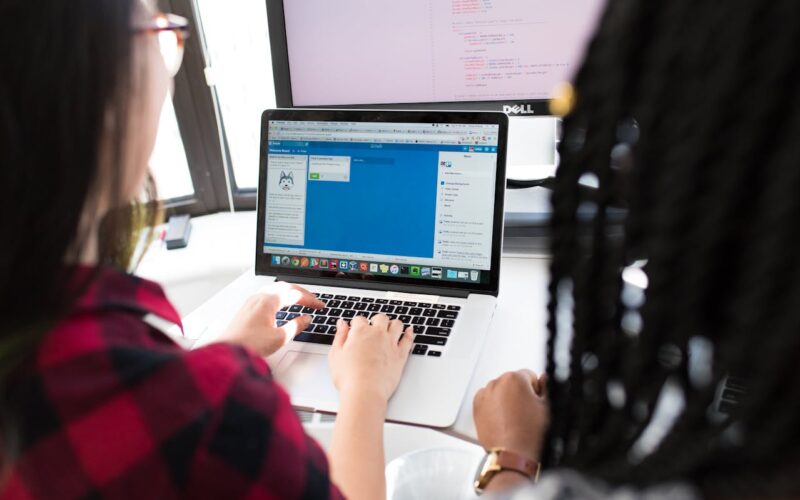 How to Make the Most of Your Windows Computer's Clipboard History and Emoji Keyboard Functions