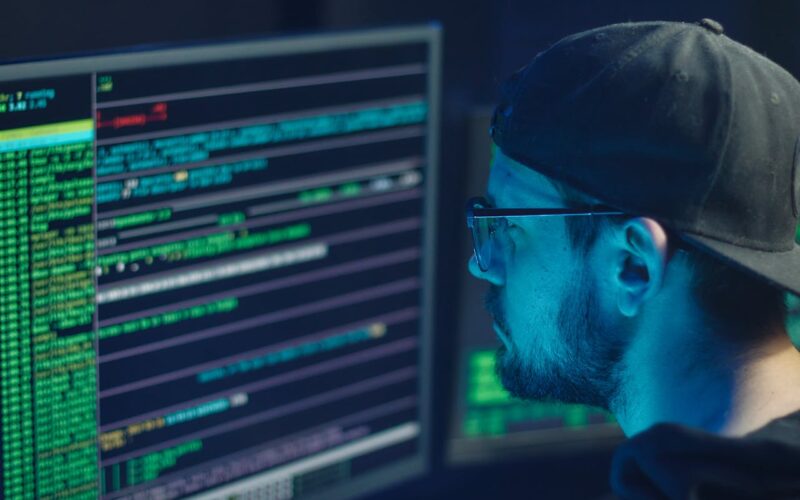 You need to be aware of a major security flaw that has been discovered in popular computer operating systems.